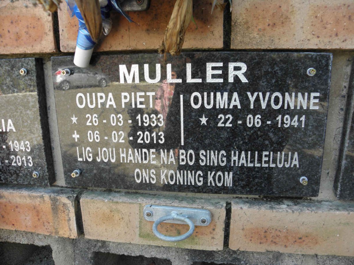 MULLER Piet 1933-2013 &amp; Yvonne 1941-