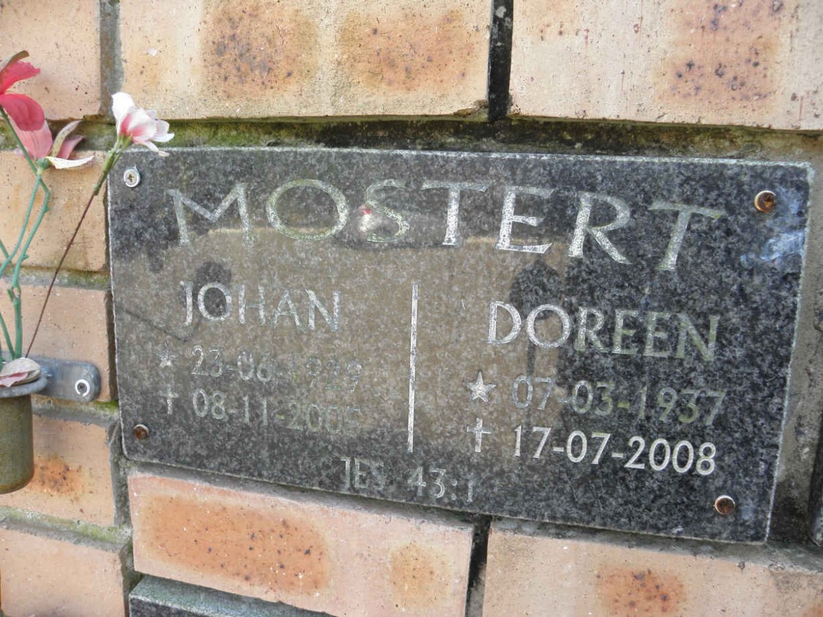MOSTERT Johan 1929-2009 &amp; Doreen 1937-2008