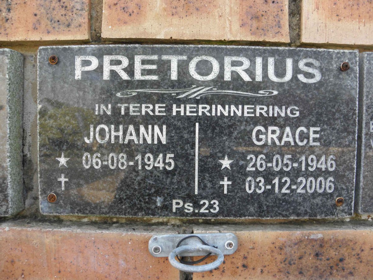 PRETORIUS Johann 1945- &amp; Grace 1946-2006