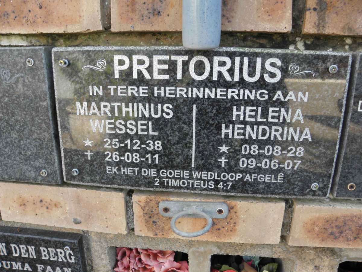 PRETORIUS Marthinus Wessel 1938-2011 &amp; Helena Hendrina voorheen JOUBERT nee VAN WYK 1928-2007