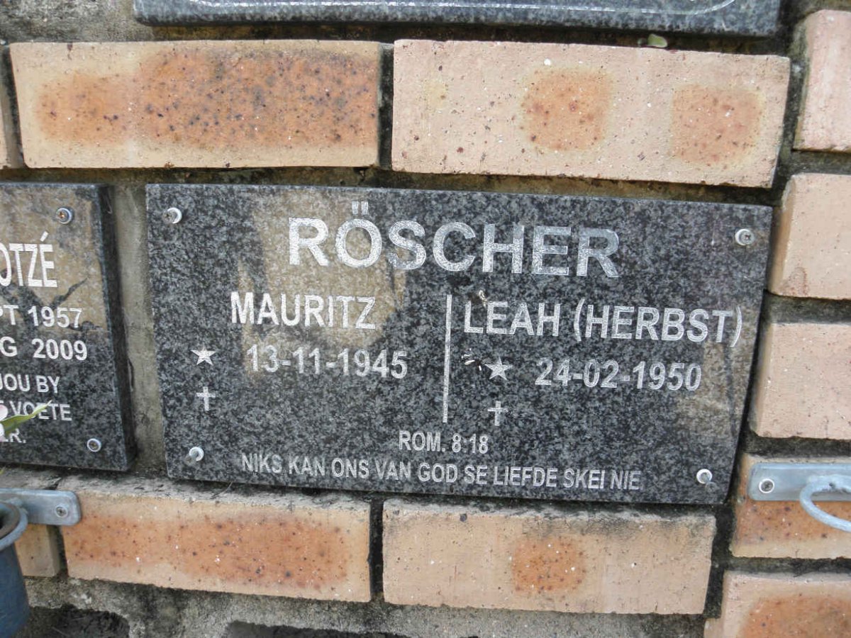 RÖSCHER Mauritz 1945- &amp; Leah HERBST 1950-