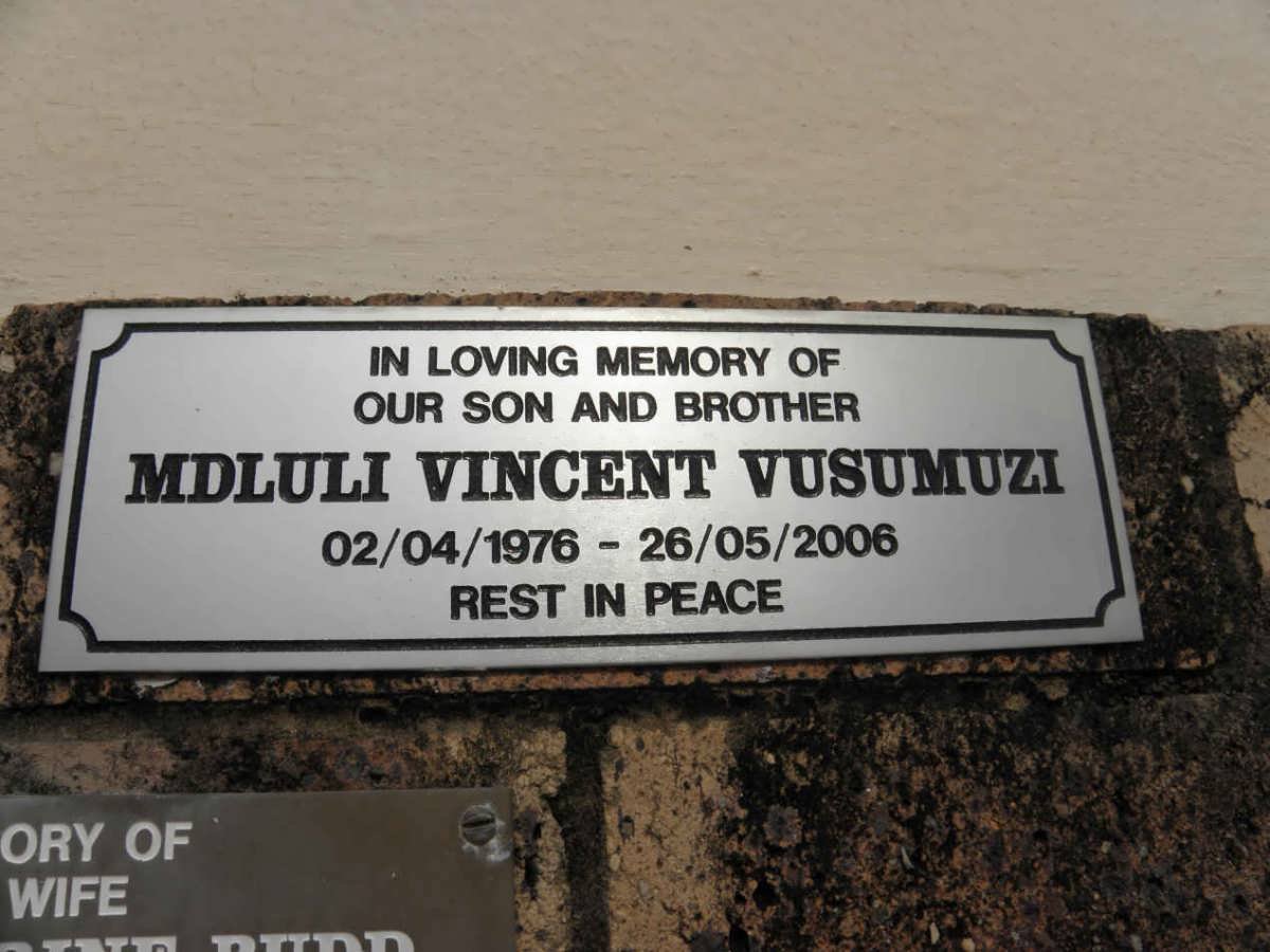 MDLULI Vincent Vusumuzi 1976-2006