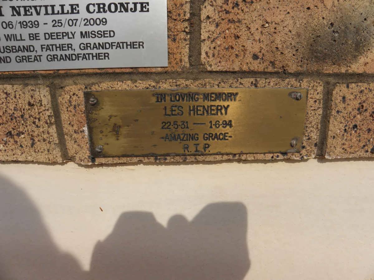 HENERY Les 1931-1994