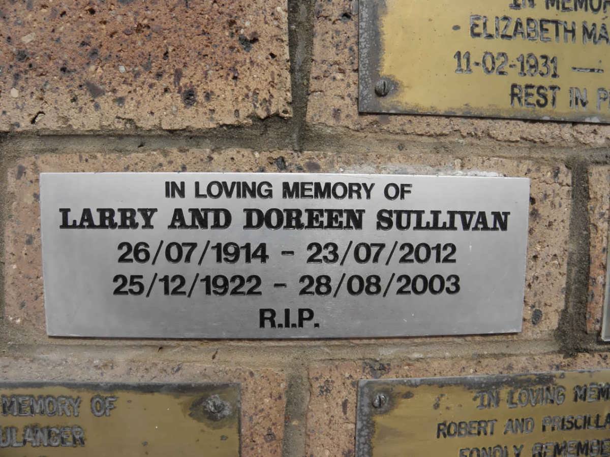 SULLIVAN Larry 1914-2012 &amp; Doreen 1922-2003
