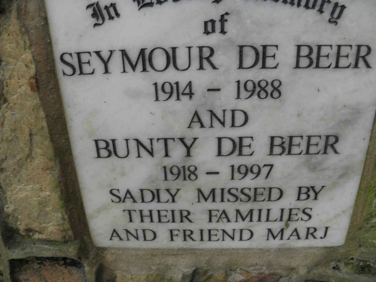 BEER Seymour, de 1914-1988 &amp; Bunty 1918-1997