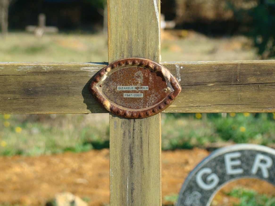 MAJOLA Sizakele 1947-2007