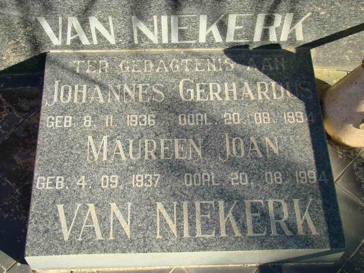 NIEKERK Johannes Gerhardus, van 1936-1994 &amp; Maureen Joan 1937-1994