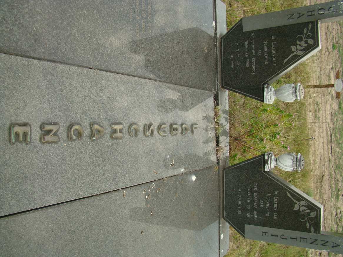 LABUSCHAGNE Johan 1944-1988 &amp; Annetjie 1939-