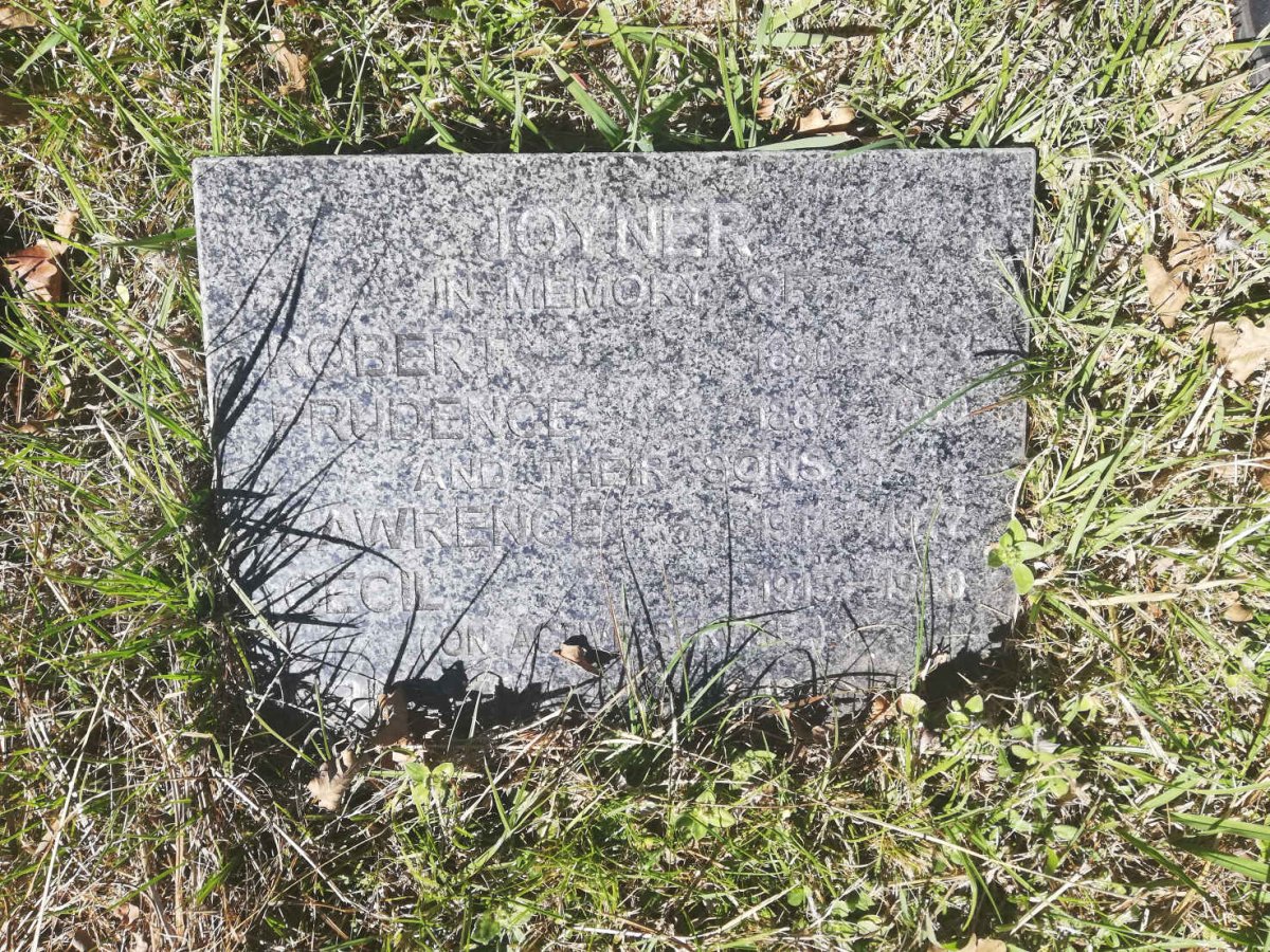 JOYNER Robert 1880-1953 &amp; Prudence 1887-1980 :: JOYNER Lawrence 1914-1977 :: JOYNER Cecil 1915-1940