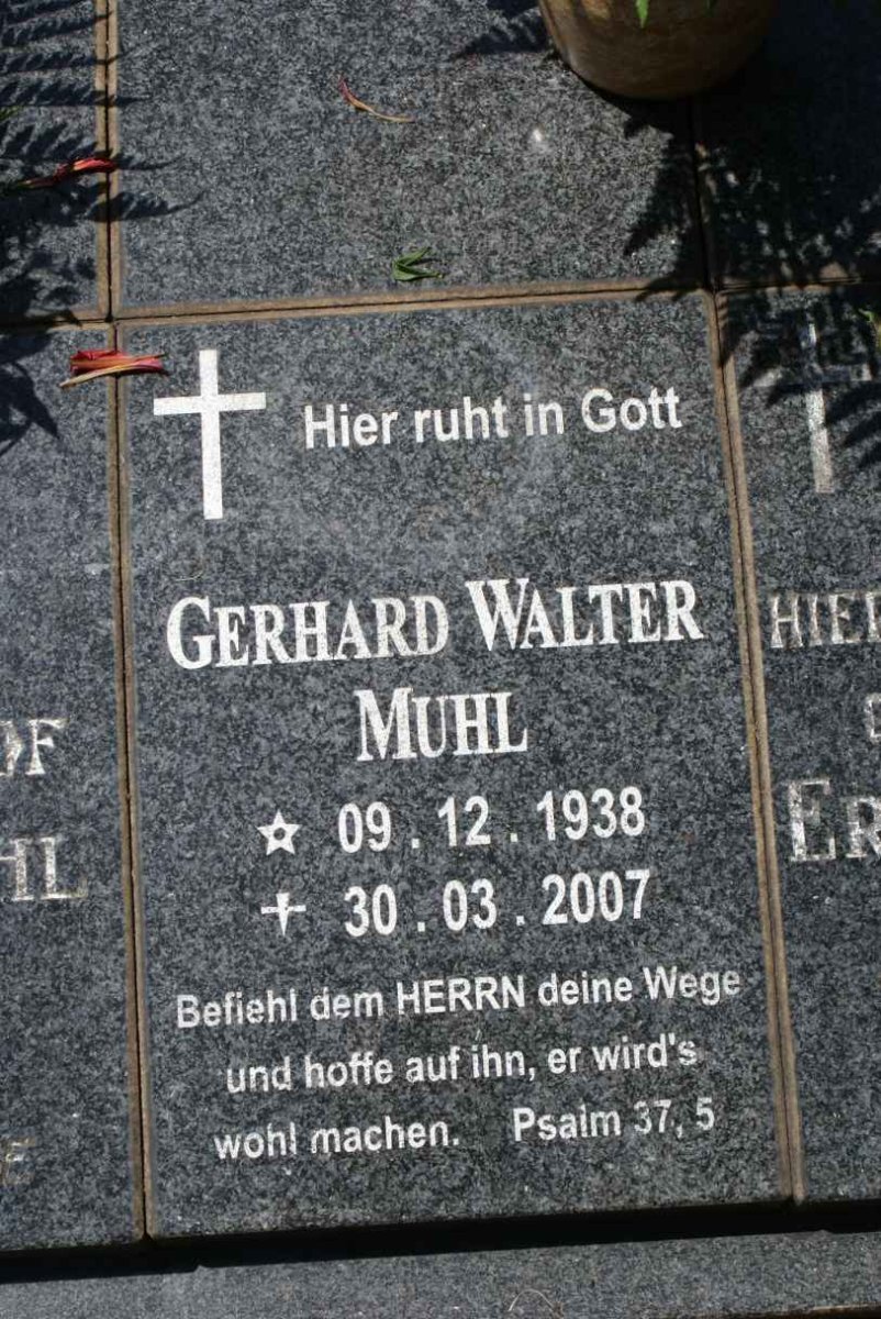 MUHL Gerhard Walter 1938-2007