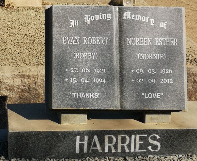 HARRIES Evan Robert 1921-1944 &amp; Noreen Esther 1926-2012