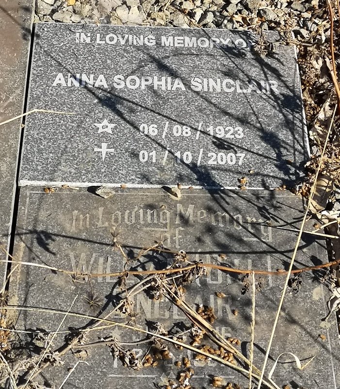 SINCLAIR William -1916-1997 &amp; Anna Sophia 1923-2007