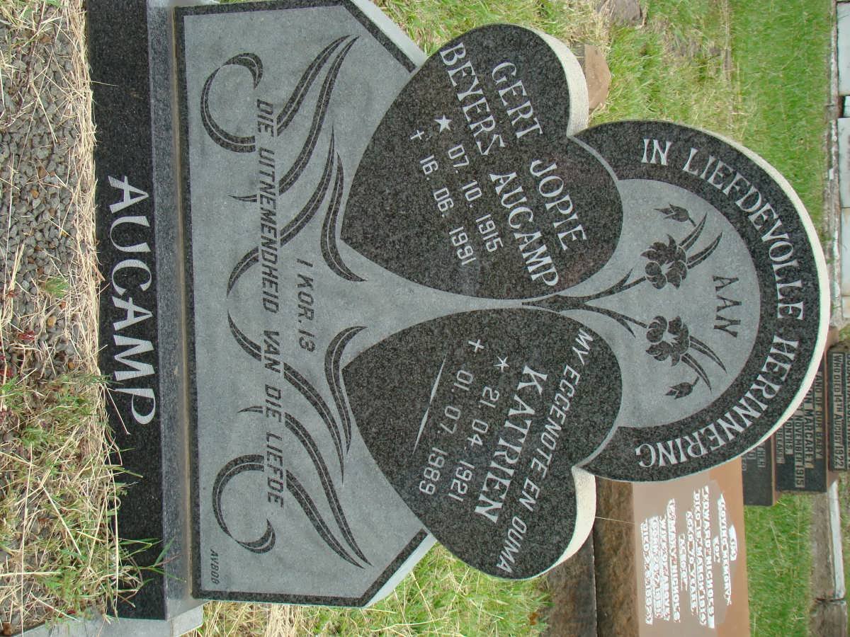 AUCAMP Gert Jopie Beyers 1915-1991 &amp; Katrien 1921-1989
