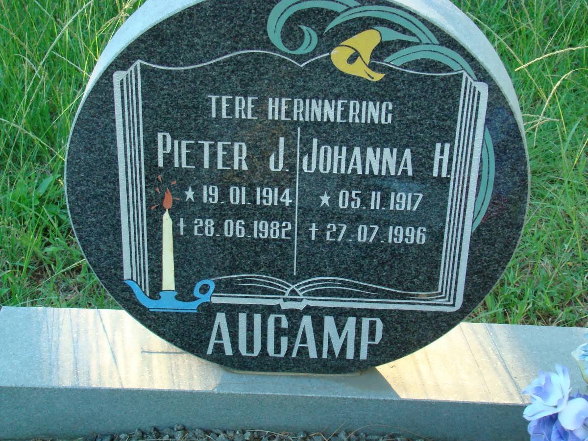 AUCAMP Pieter J. 1914-1982 &amp; Johanna H. 1917-1996