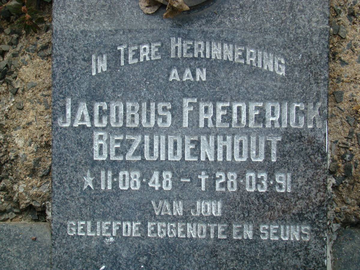 BEZUIDENHOUT Jacobus Frederick 1948-1991