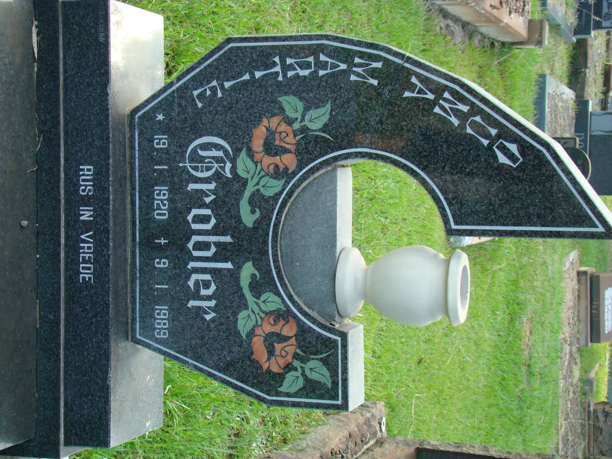 GROBLER Martie 1920-1989