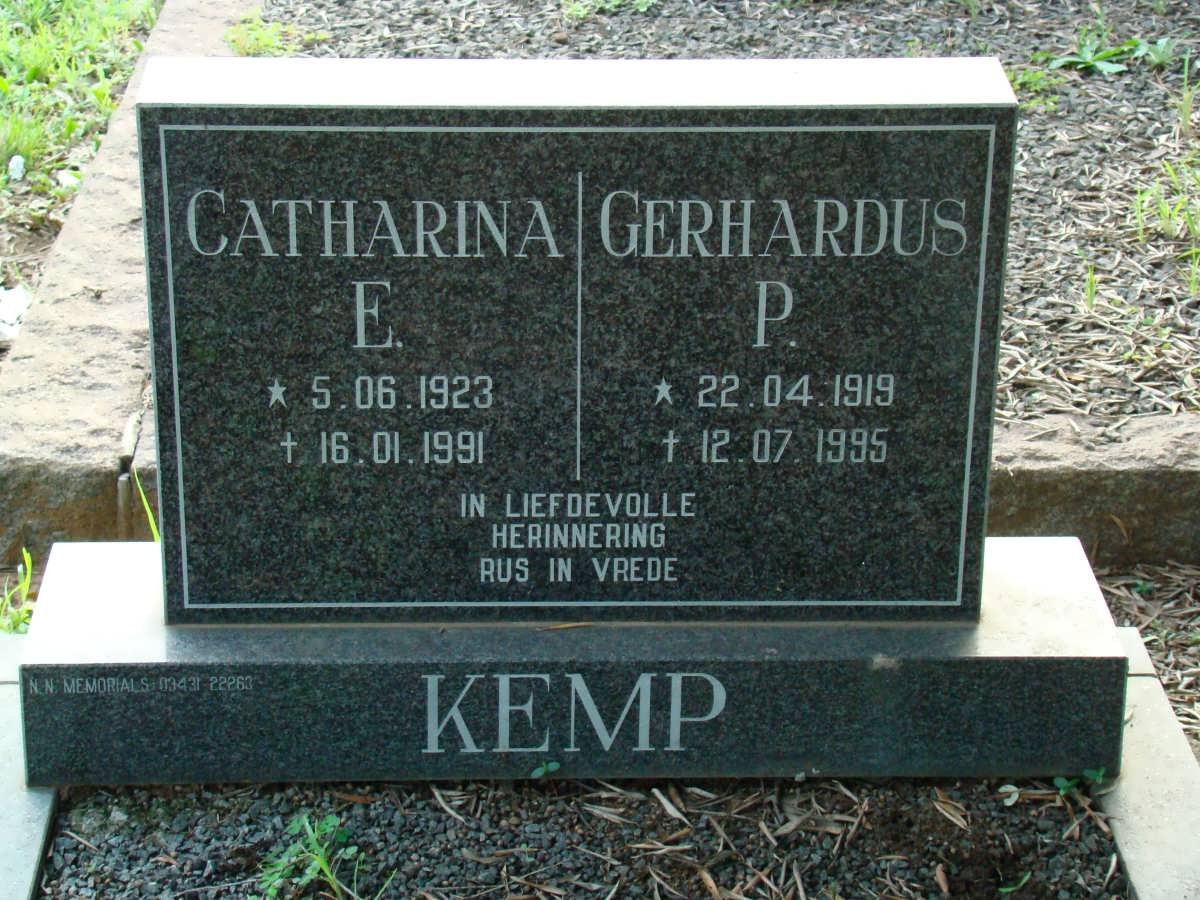 KEMP Gerhardus P. 1919-1995 &amp; Catharina E. 1923-1991