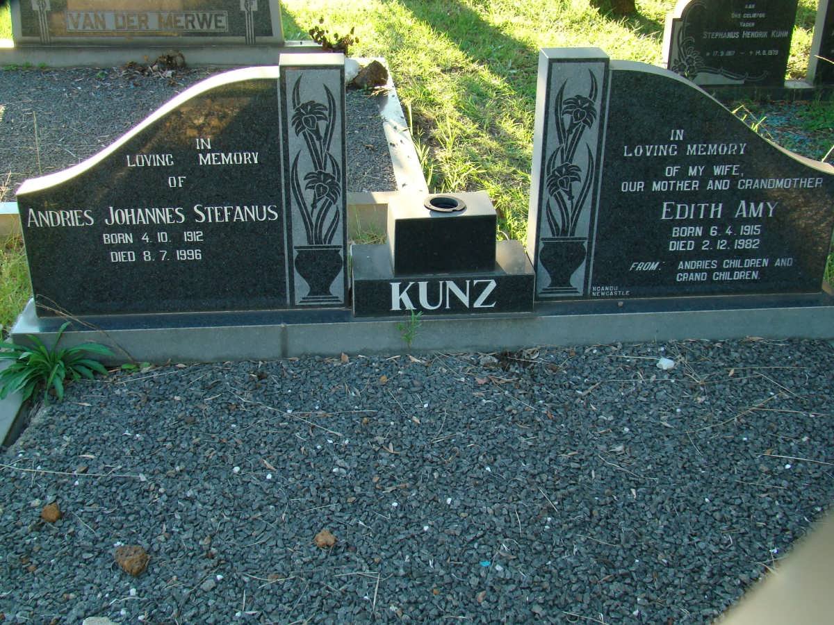 KUNZ Andries Johannes Stefanus 1912-1996 &amp; Edith Amy 1915-1982
