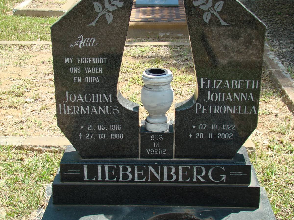 LIEBENBERG Joachim Hermanus 1916-1988 &amp; Elizabeth Johanna Petronella 1922-2002