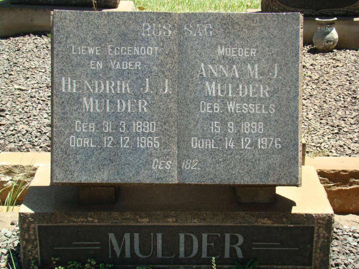 MULDER Hendrik J.J. 1890-1965 &amp; Anna M.J. WESSELS 1898-1976
