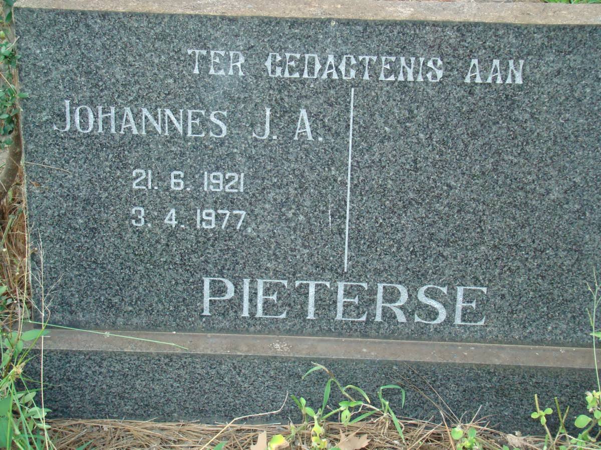 PIETERSE Johannes J.A. 1921-1977