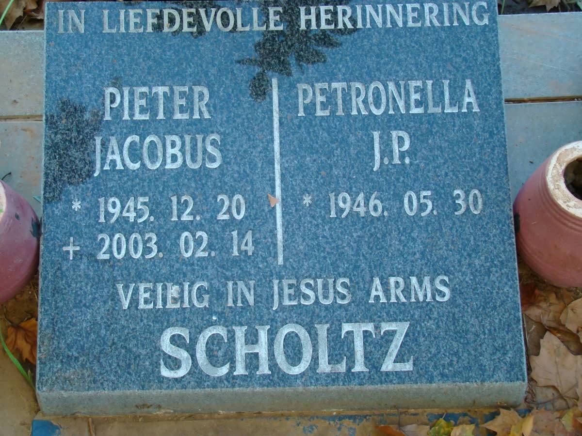 SCHOLTZ Pieter Jacobus 1945-2003 &amp; Petronella J.P. 1946-