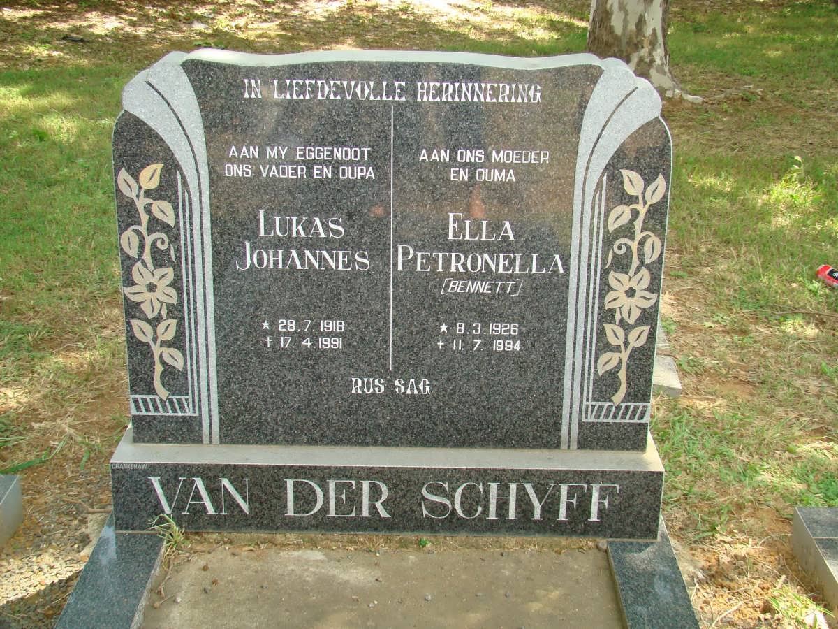 SCHYFF Lukas Johannes, van der 1918-1991 &amp; Ella Petronella BENNETT 1926-1994
