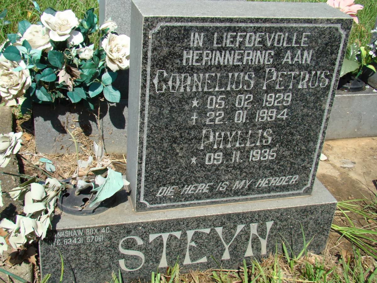 STEYN Cornelius Petrus &amp; Phyllis 1935-