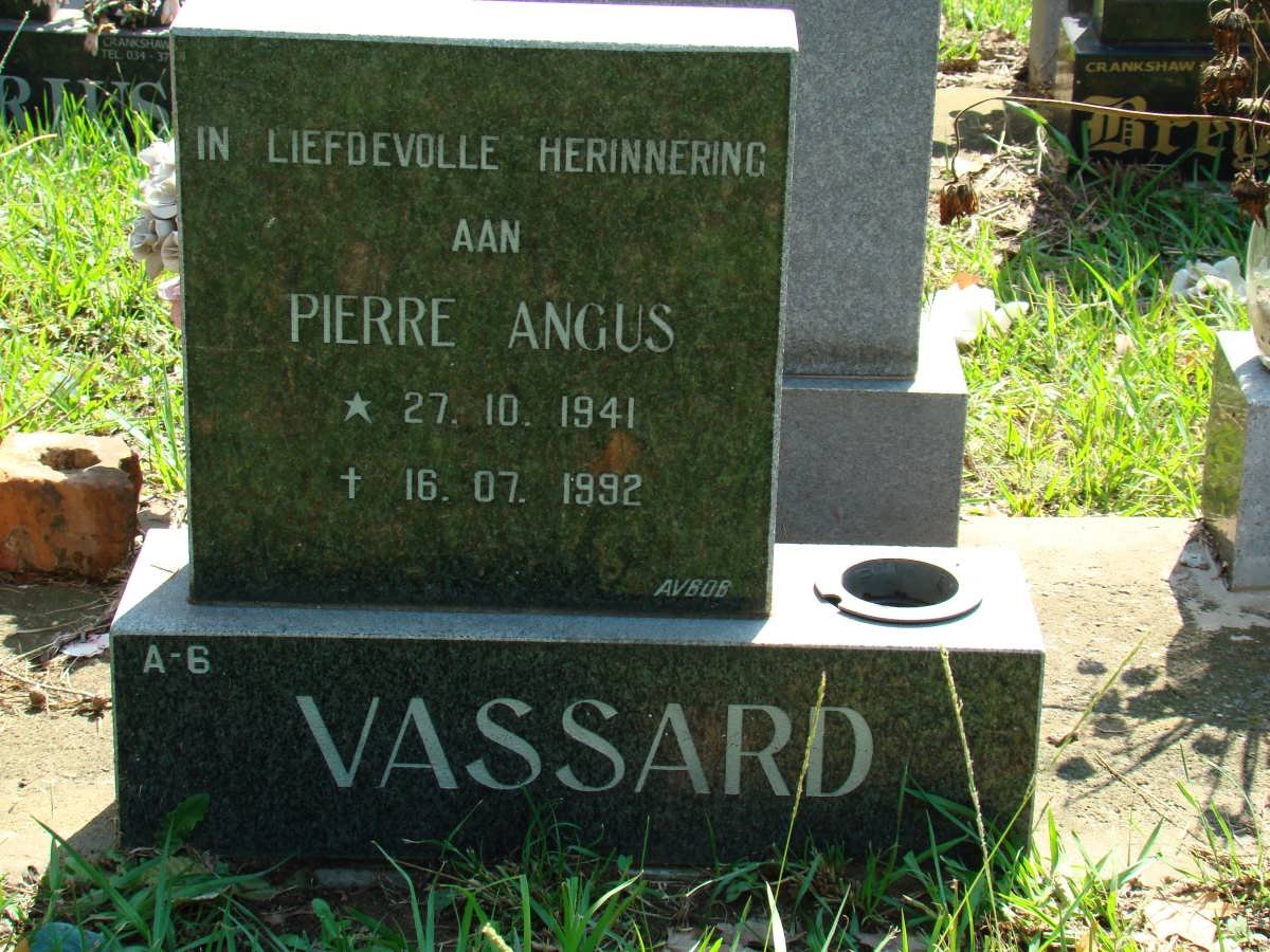 VASSARD Pierre Angus 1941-1992