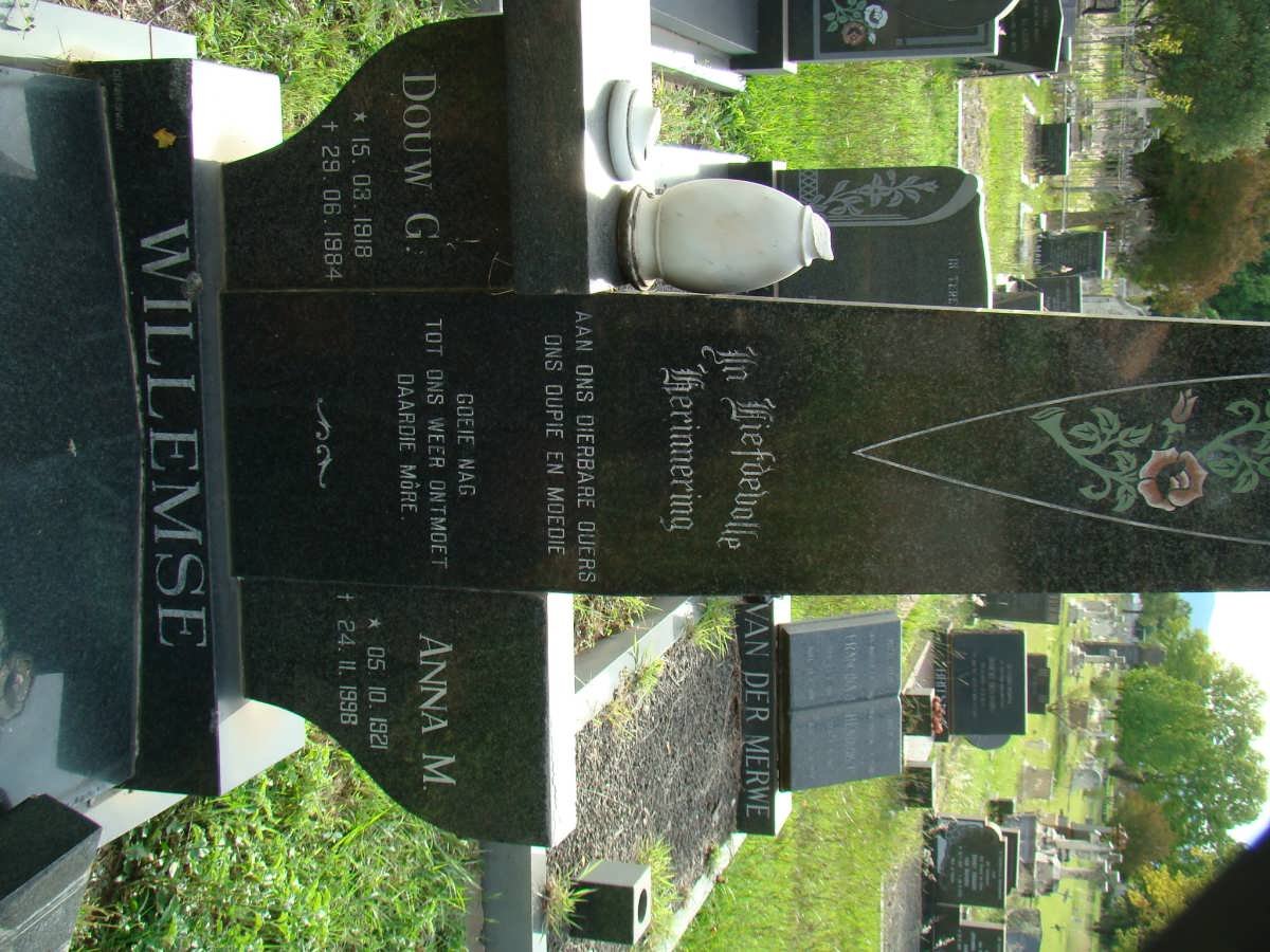 WILLEMSE Douw G. 1918-1984 &amp; Anna M. 1921-1996