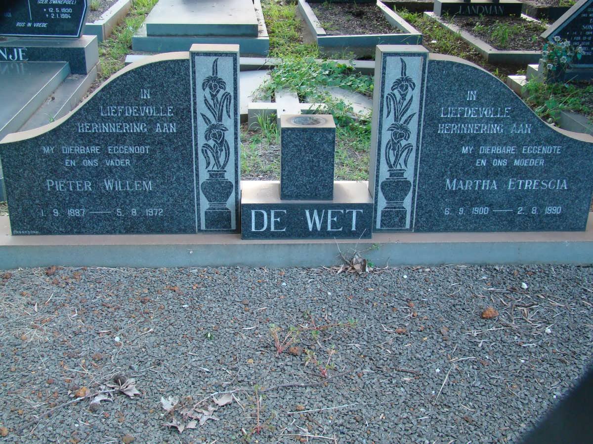 WET Pieter Willem, de 1887-1972 &amp; Martha Etrescia 1900-1990