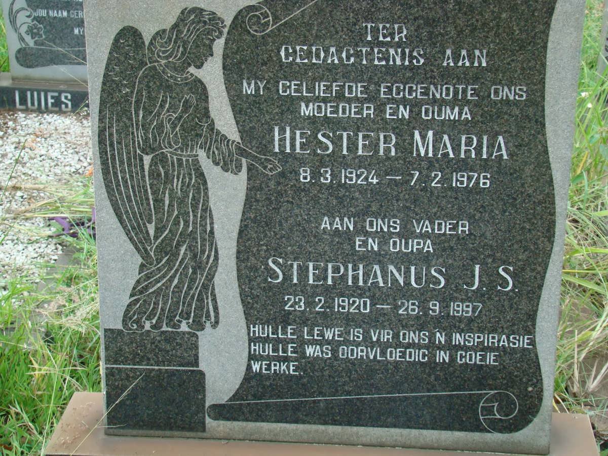 ? Stephanus J.S. 1920-1997 &amp; Hester Maria 1924-1976