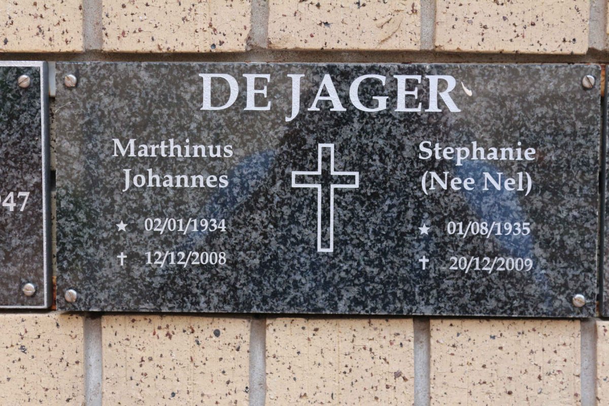 JAGER Marthinus Johannes, de 1934-2008 &amp; Stephanie NEL 1935-2009