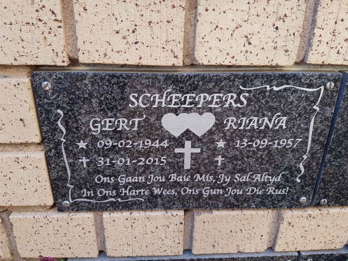 SCHEEPERS Gert 1944-2015 &amp; Riana 1957-