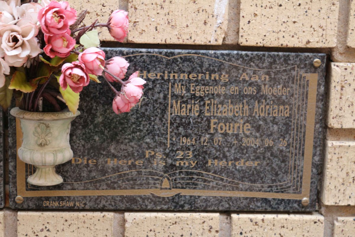 FOURIE Marie Elizabeth Adriana 1964-2004