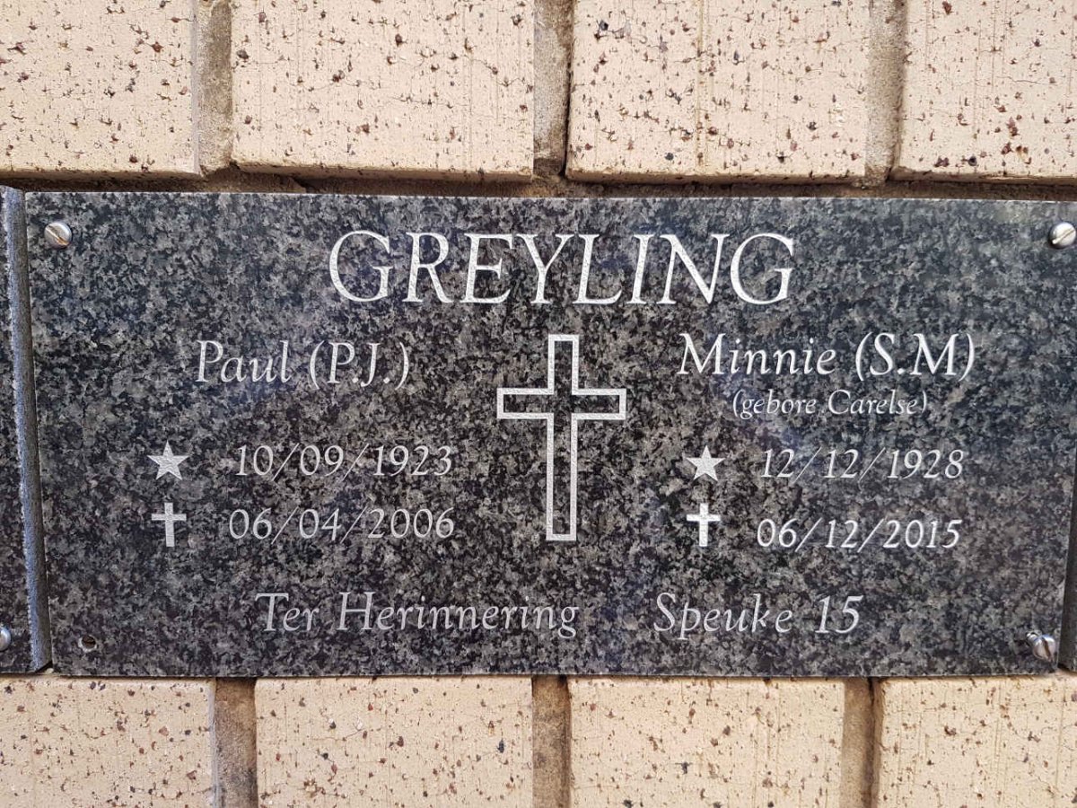 GREYLING P.J. 1923-2006 &amp; S.M. CARELSE 1928-2015