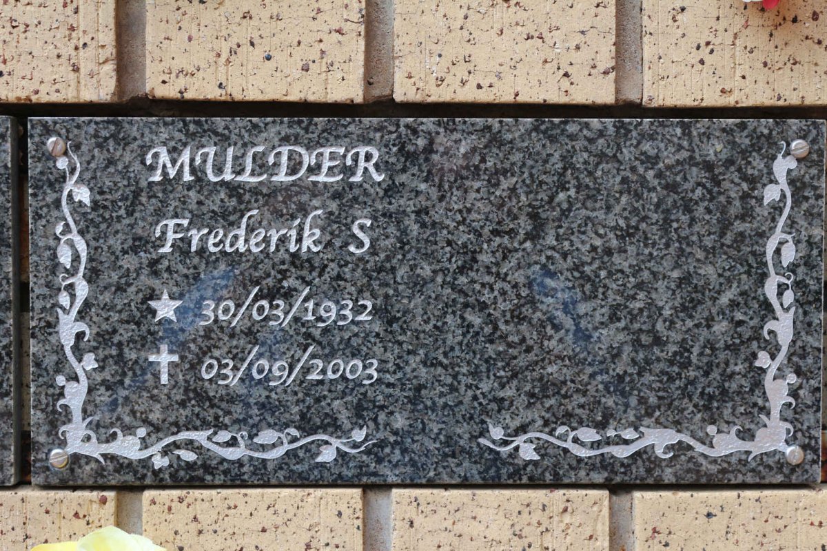 MULDER Frederik S 1932-2003