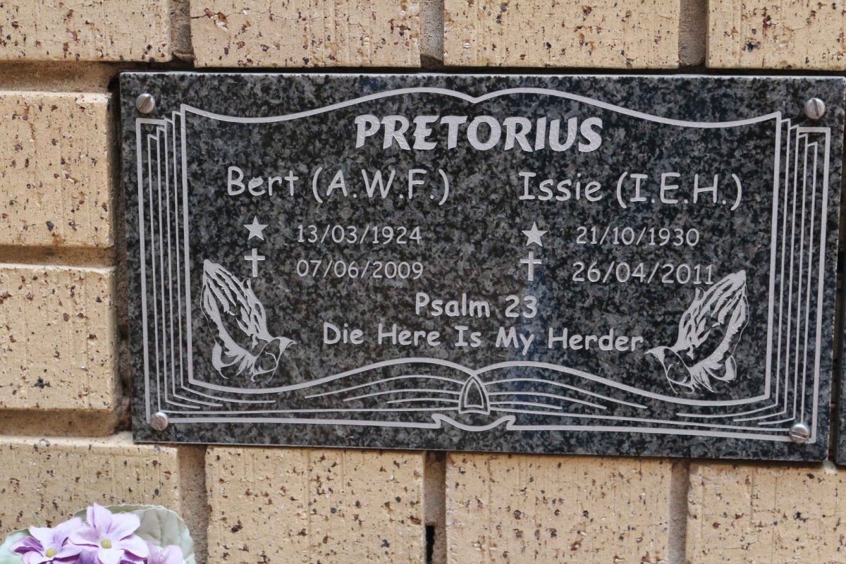 PRETORIUS A.W.F. 1924-2009 &amp; I.E.H. 1930-2011