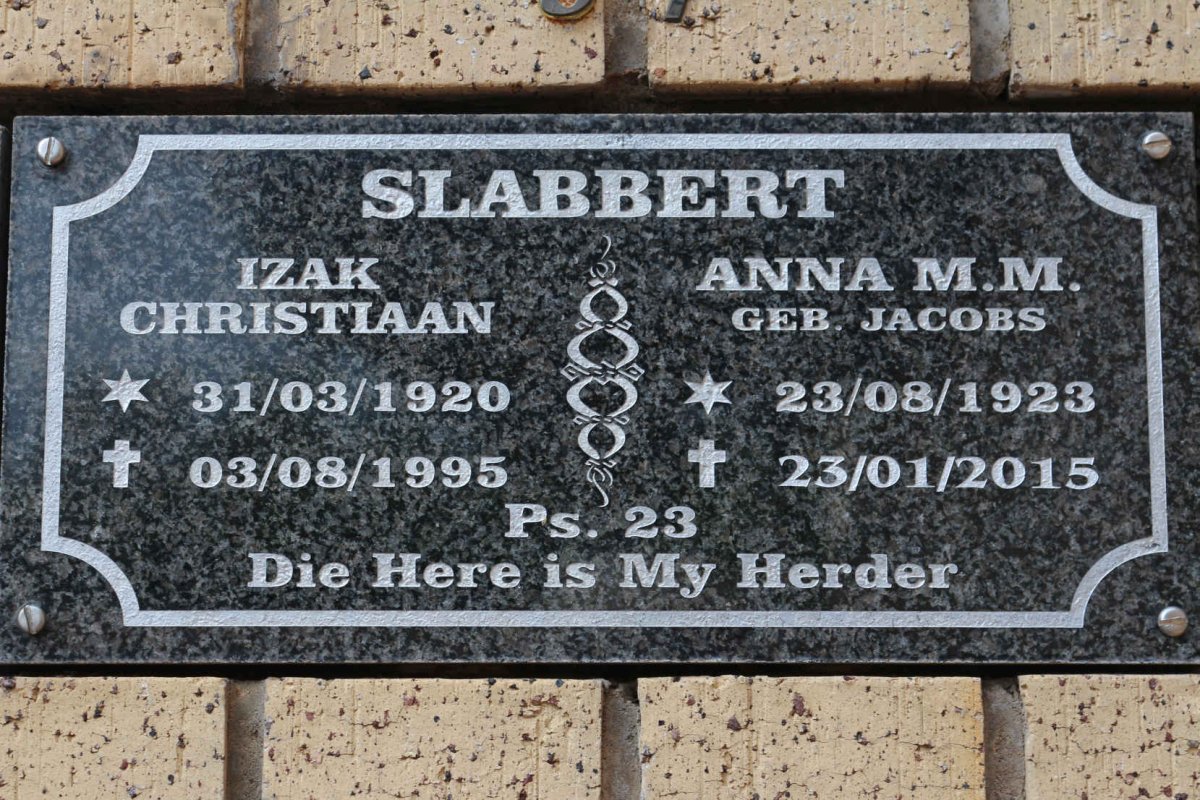 SLABBERT Izak Christiaan 1920-1995 &amp; Anna M.M JACOBS 1923-2015