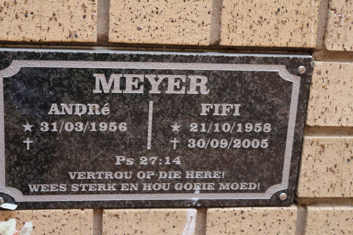 MEYER Andre 1956- &amp; Fifi 1958-2005