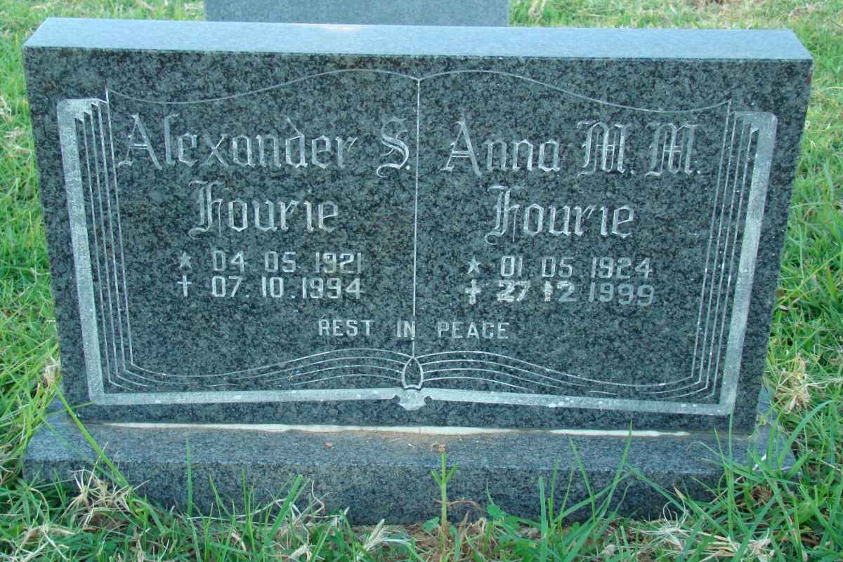FOURIE Alexander S. 1921-1994 &amp; Anna M.M. 1924-1999