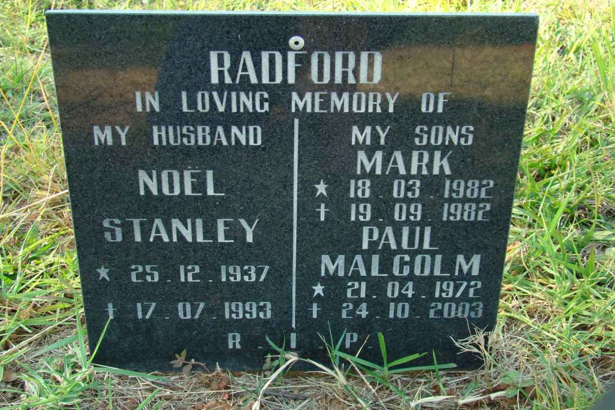 RADFORD Noel Stanley 1937-1993 :: RADFORD Mark 1982-1982 :: RADFORD Paul Malcolm 1972-2003