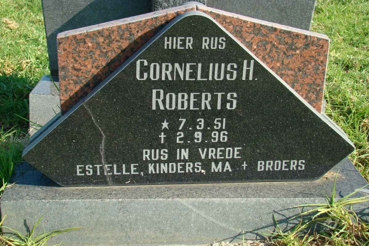 ROBERTS Cornelius H. 1951-1996