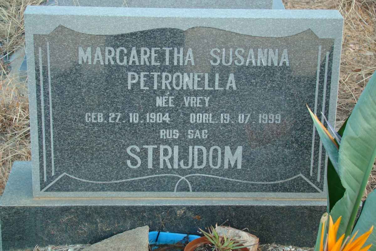 STRIJDOM Margaretha Susanna Petronella nee VREY 1904-1999