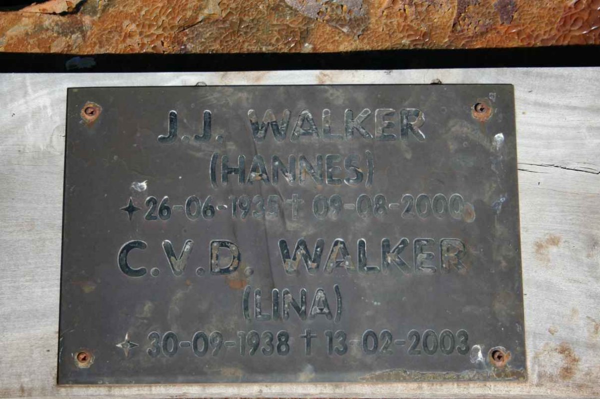 WALKER J.J. 1935-2000 &amp; C.V.D. 1938-2003