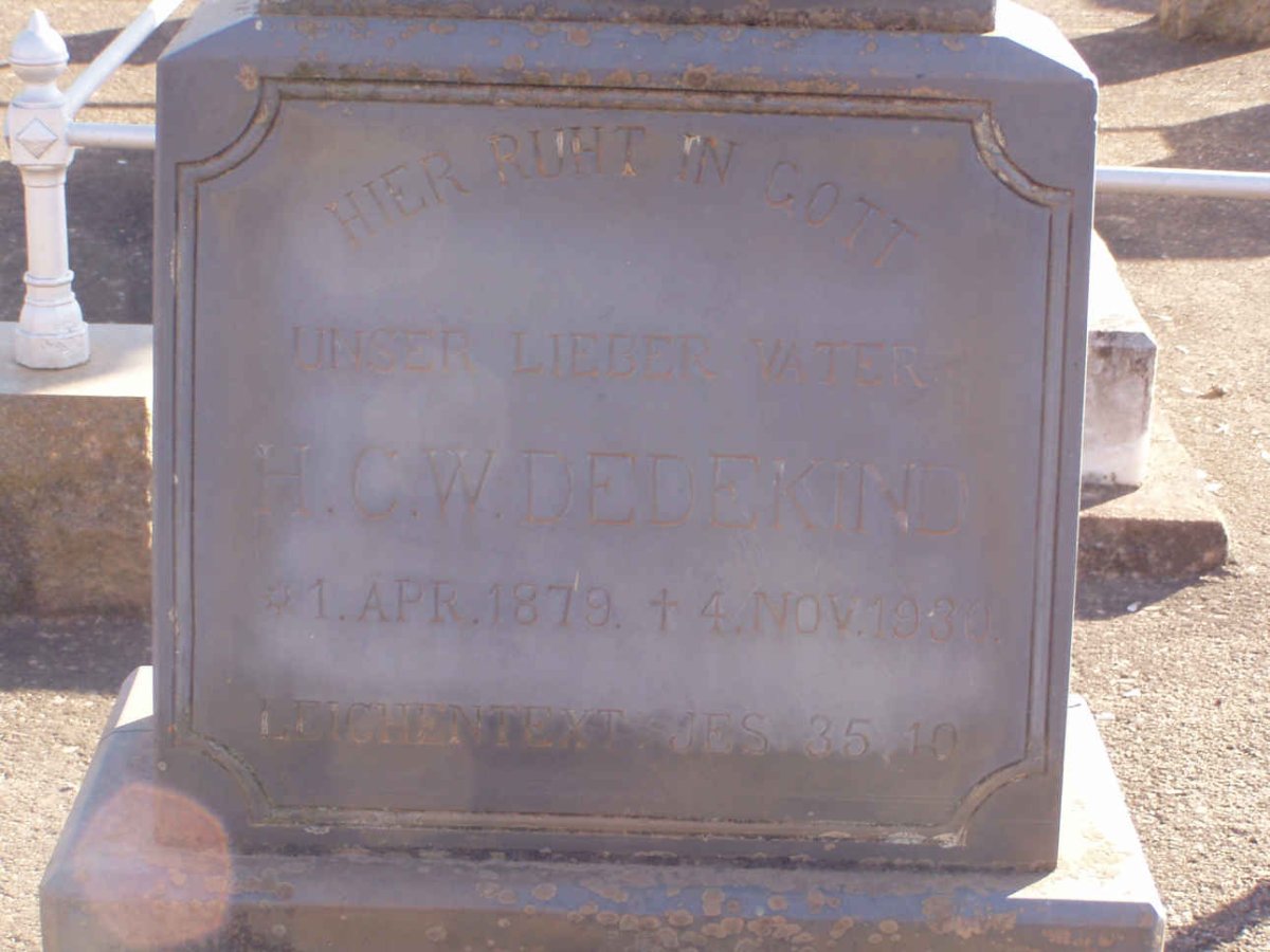 DEDEKIND H.C.W. 1879-1930