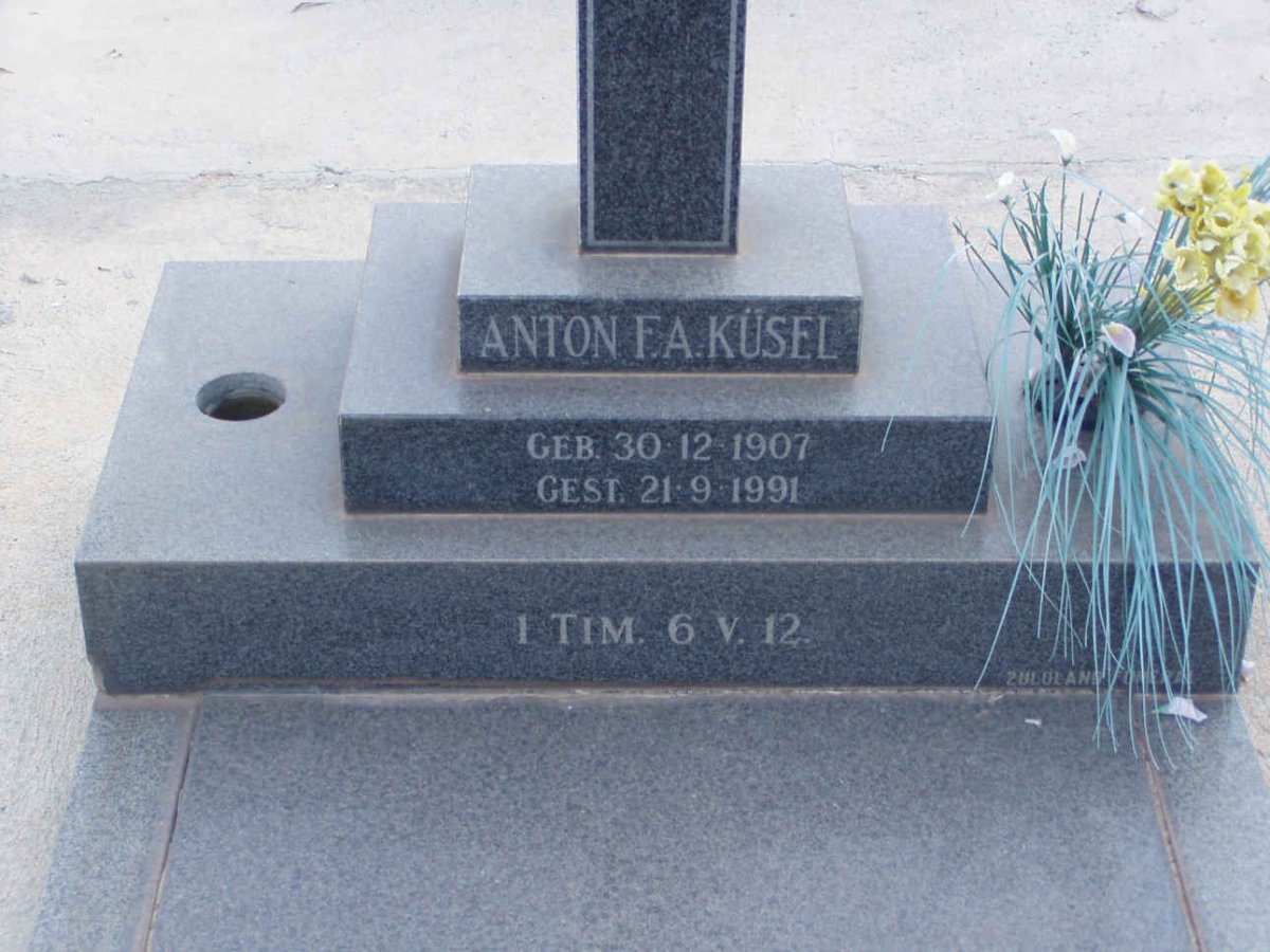 KUSEL Anton F.A. 1907-1991