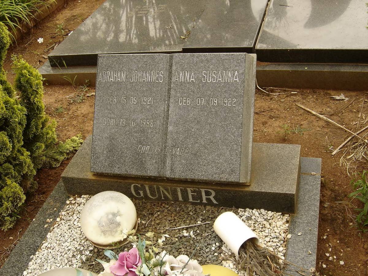GUNTER Abraham Johannes 1921-1986 &amp; Anna Susanna 1922-