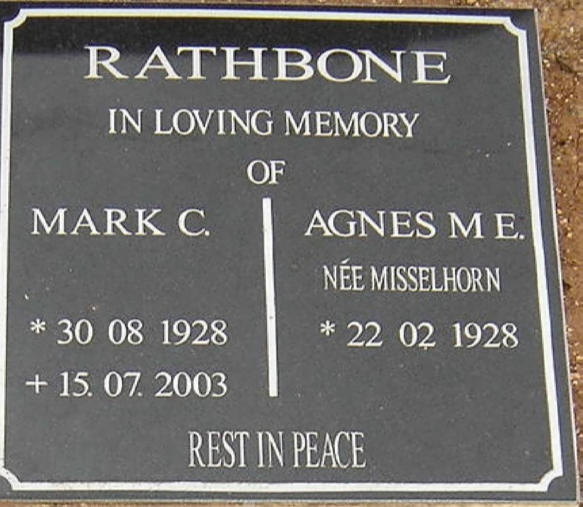 RATHBONE Mark C. 1928-2003 &amp; Agnes M.E. MISSELHORN 1928-