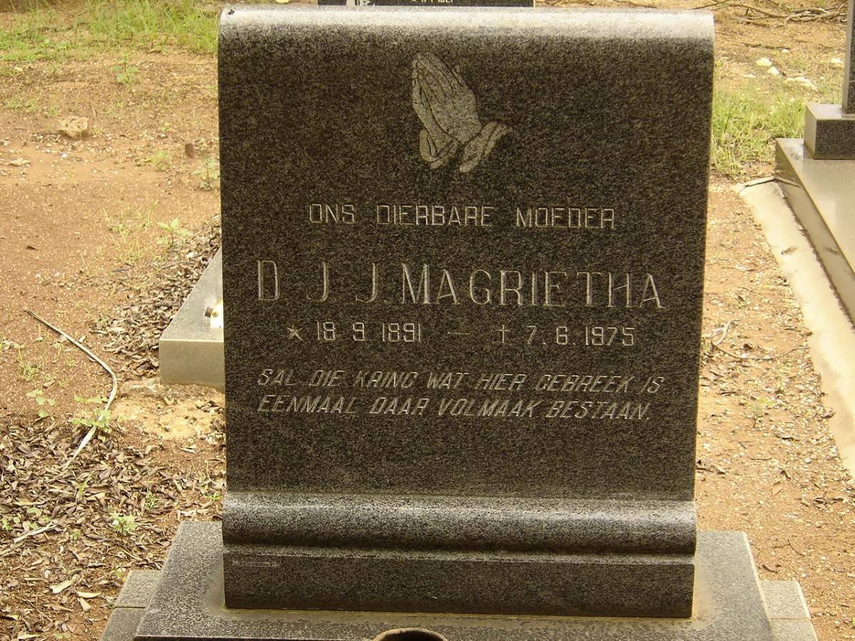 ? D.J.J. Magrietha 1891-1975